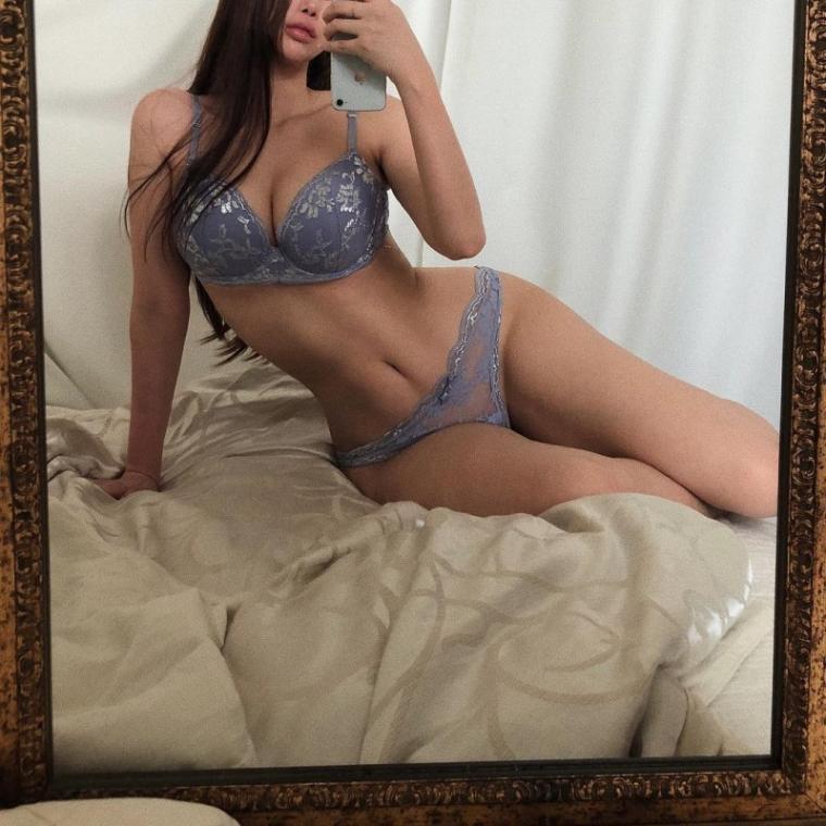 피팅 모델 백시영.jpg