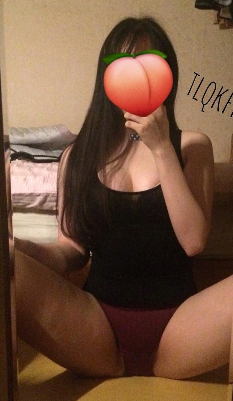 대놓고 벌리네