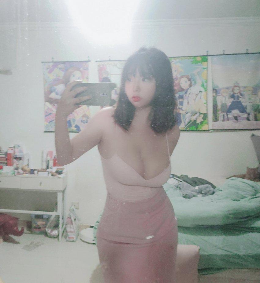 오타쿠 거유녀