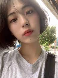 예쁜 고등학생분들...