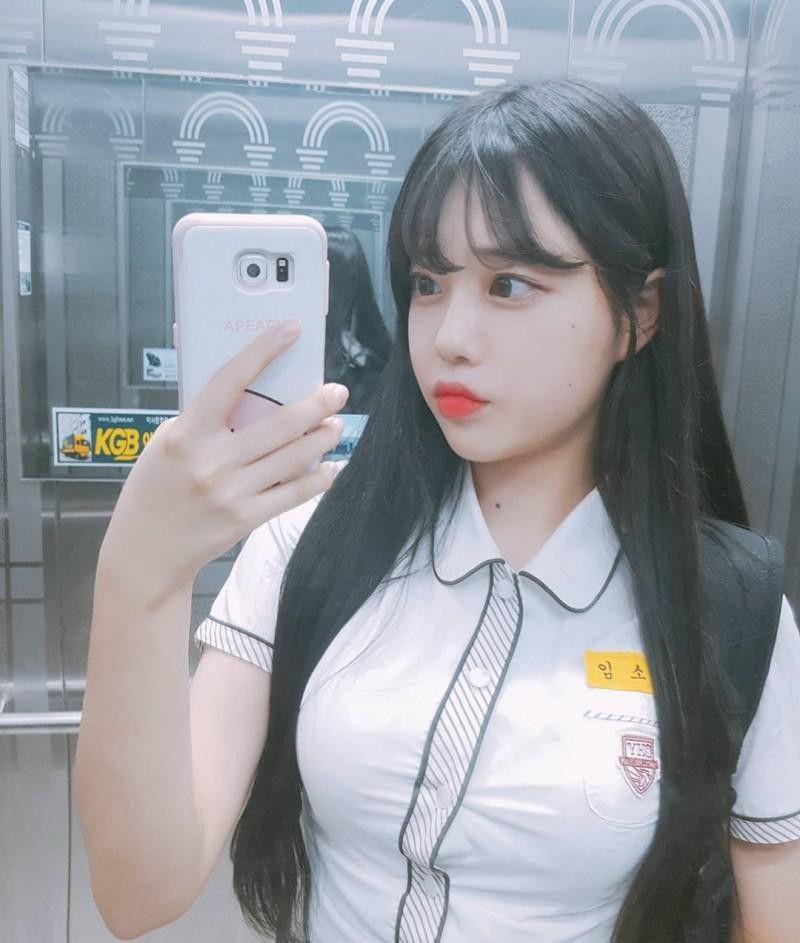 예쁜 고등학생분들...