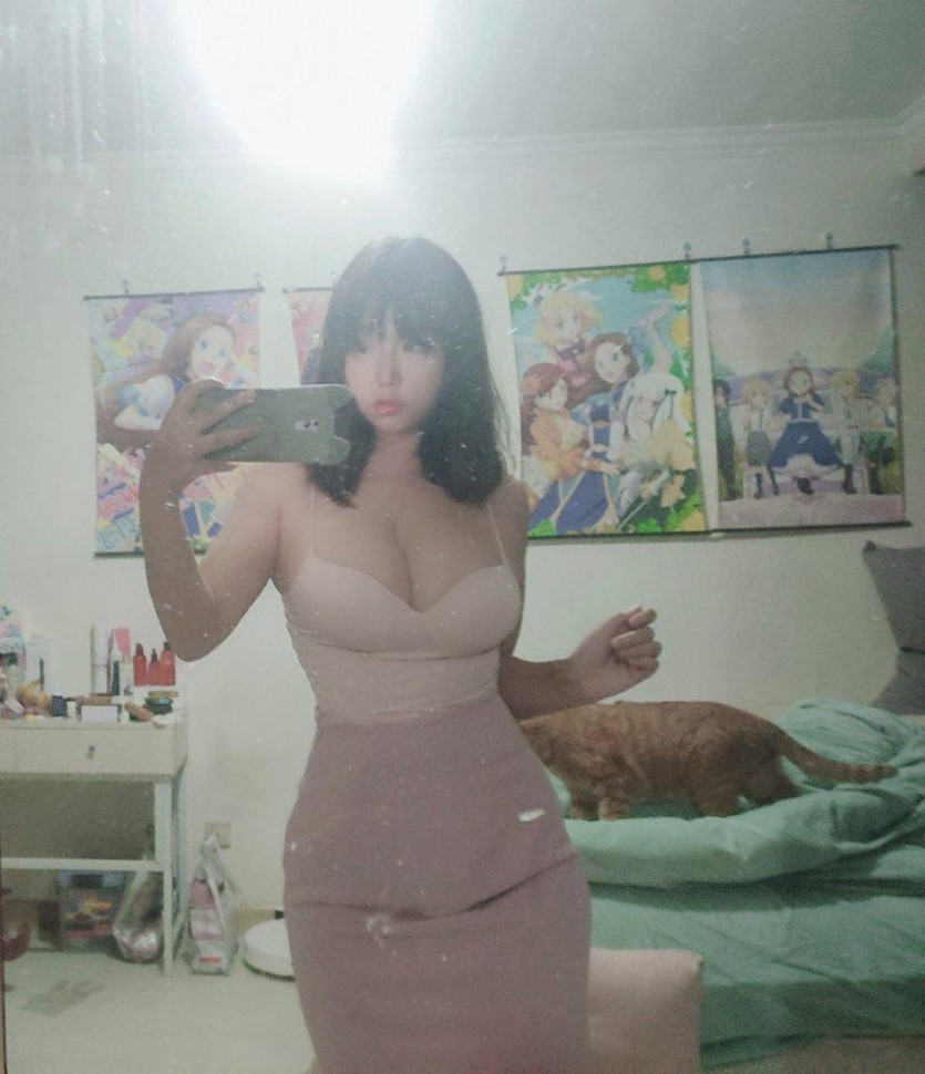 오타쿠 거유녀