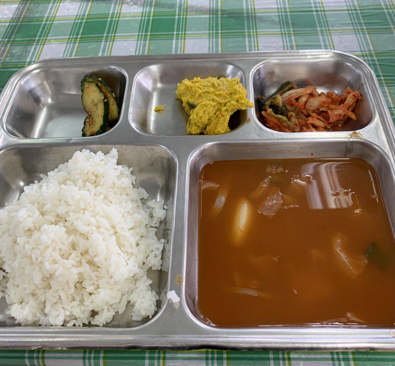 오늘자 평범한 예비군 식단