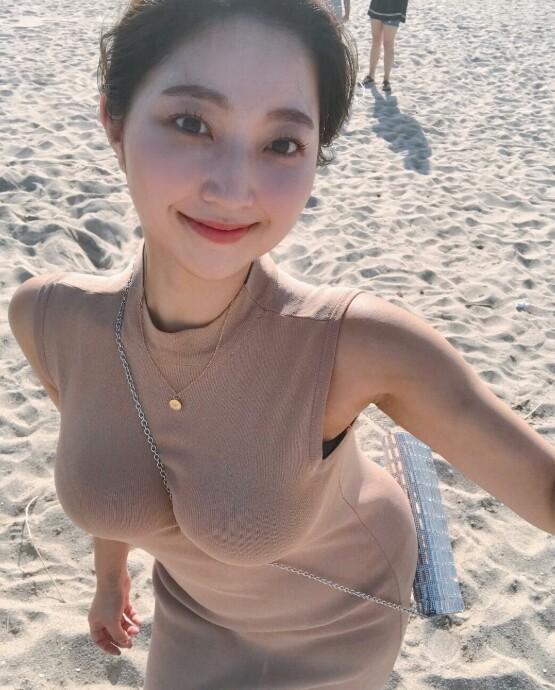 나 남잔데 여자들이 이렇게 가방 매면 겁나 싸보임