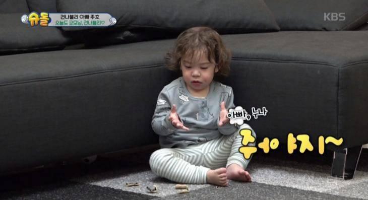 한국인만의 소파 사용법