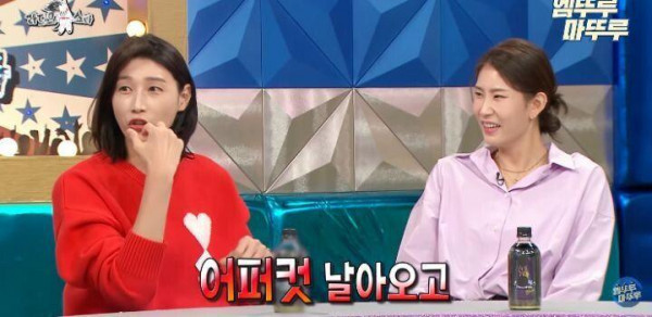 남자인줄 알고 아가리 맞았다는 김연경.JPG